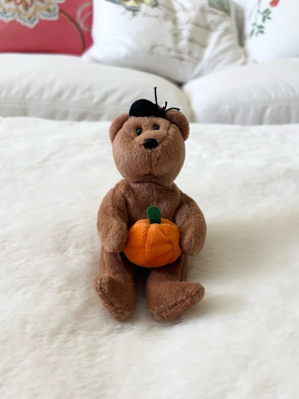 5/$15 🩷 MUST BUNDLE Ty Plush Brown Bear Holding Orange Pumpkin - Cute Fall Decor